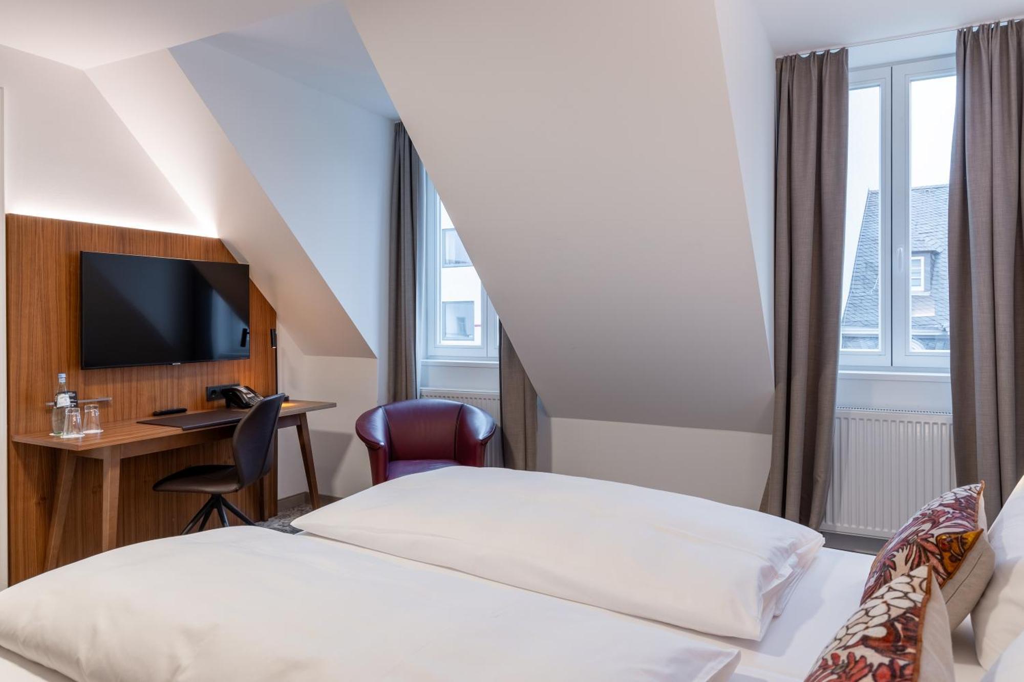 Hotel Alma Am Anger Erfurt Kültér fotó